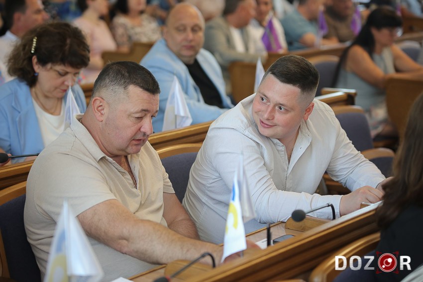 Сесія Кіровоградської обласної ради в обличчях (ФОТО)