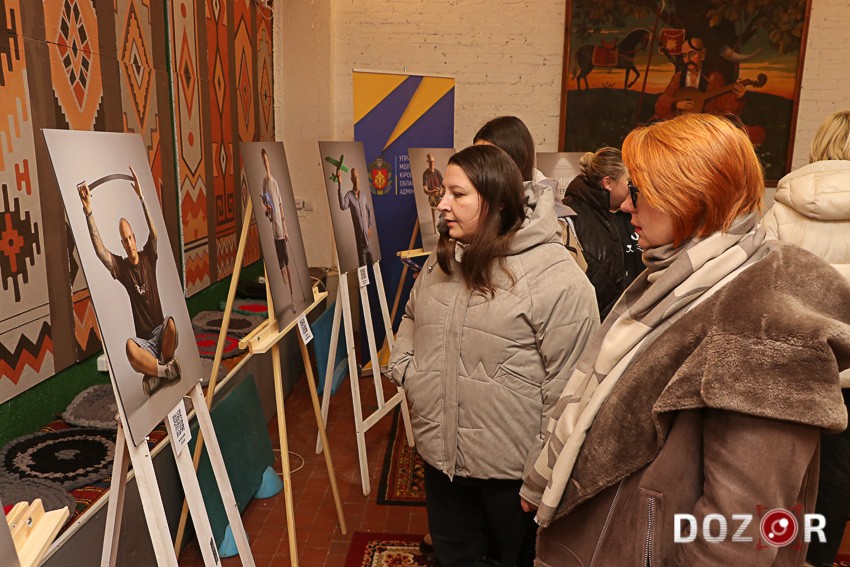 У Кропивницькому презентували фотопроєкт, присвячений ветеранам війни (ФОТО)