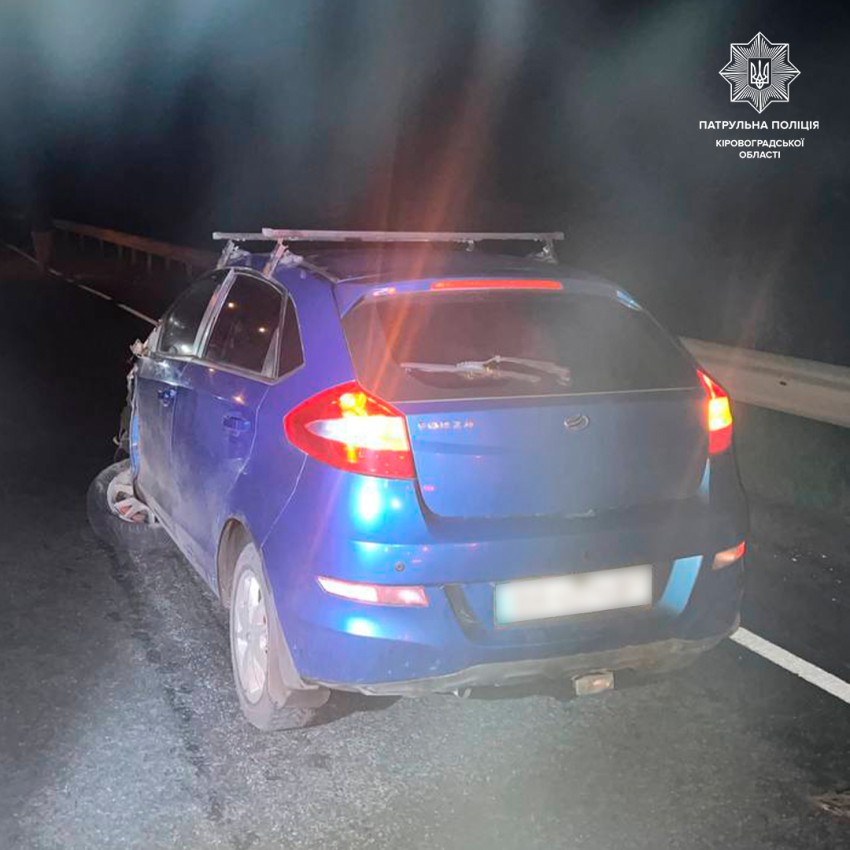 ДТП на Кіровоградщині: зіткнулися Opel та ЗАЗ (ФОТОФАКТ)