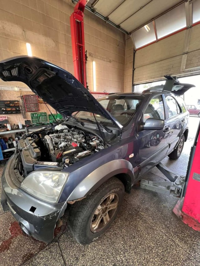 Авто для фронту вийшло з ладу: військовий із Кіровоградщини відкрив збір на ремонт