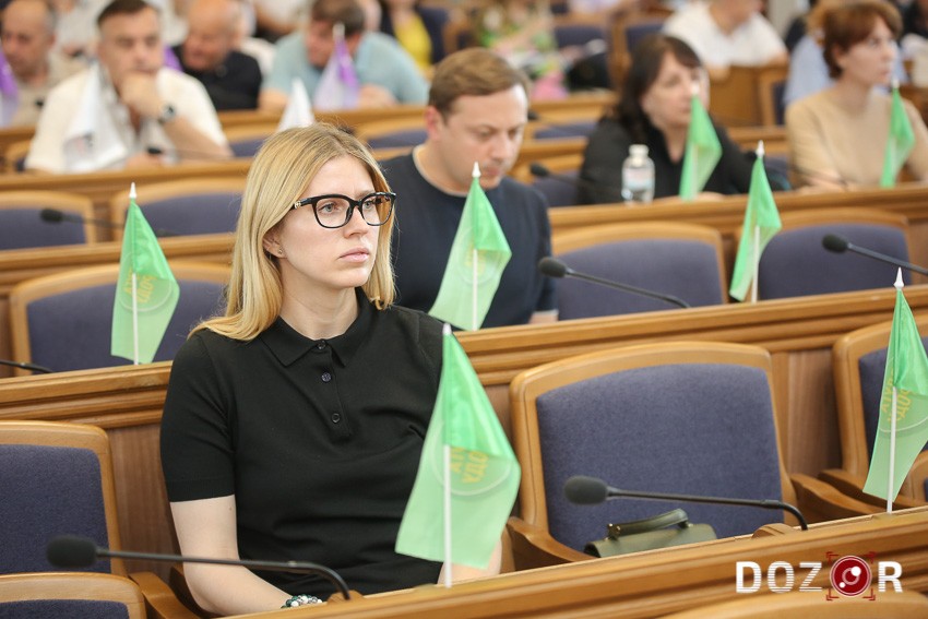 Сесія Кіровоградської обласної ради в обличчях (ФОТО)