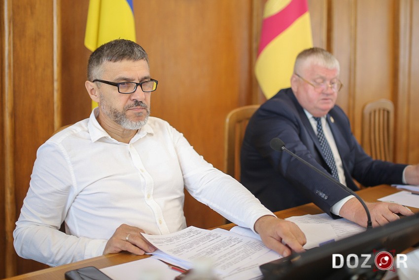 Сесія Кіровоградської обласної ради в обличчях (ФОТО)