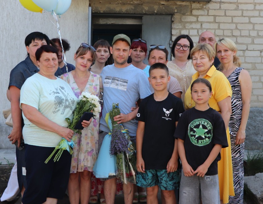 Громада на Кіровоградщині зустріла воїна, який повернувся після російського полону