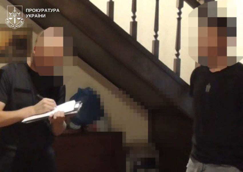 За 7 тисяч доларів обіцяв «вирішити питання» з військовим обліком: на Кіровоградщині чоловіку повідомили про підозру