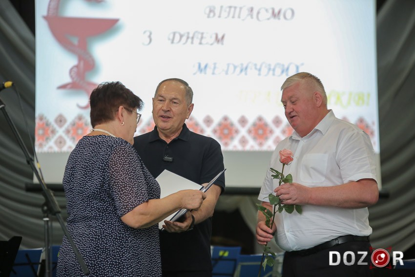 Медиків Кіровоградщини відзначили з нагоди професійного свята: хто отримав нагороди (ФОТО)