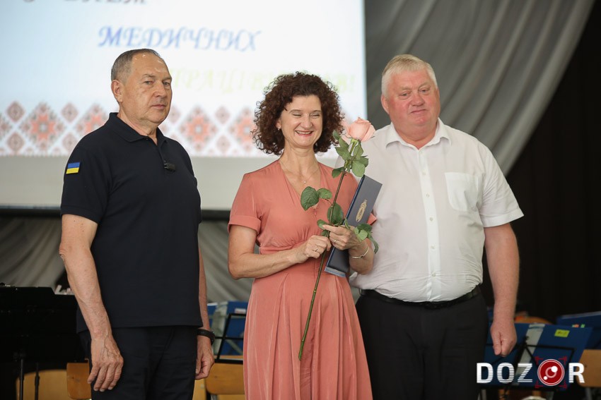 Медиків Кіровоградщини відзначили з нагоди професійного свята: хто отримав нагороди (ФОТО)