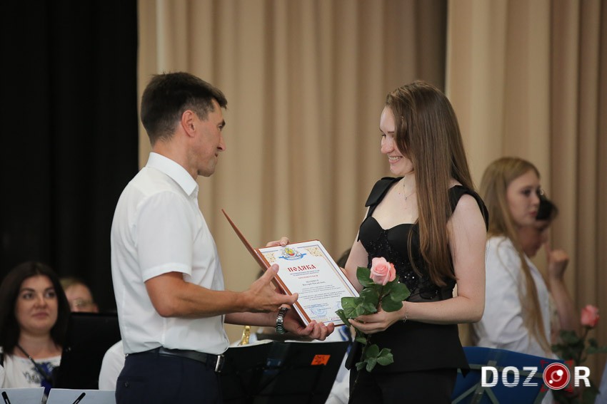 Медиків Кіровоградщини відзначили з нагоди професійного свята: хто отримав нагороди (ФОТО)