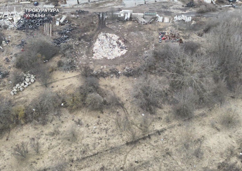 Закопували туші свиней просто в землю: на Кіровоградщині повідомили про підозру працівнику агропідприємства