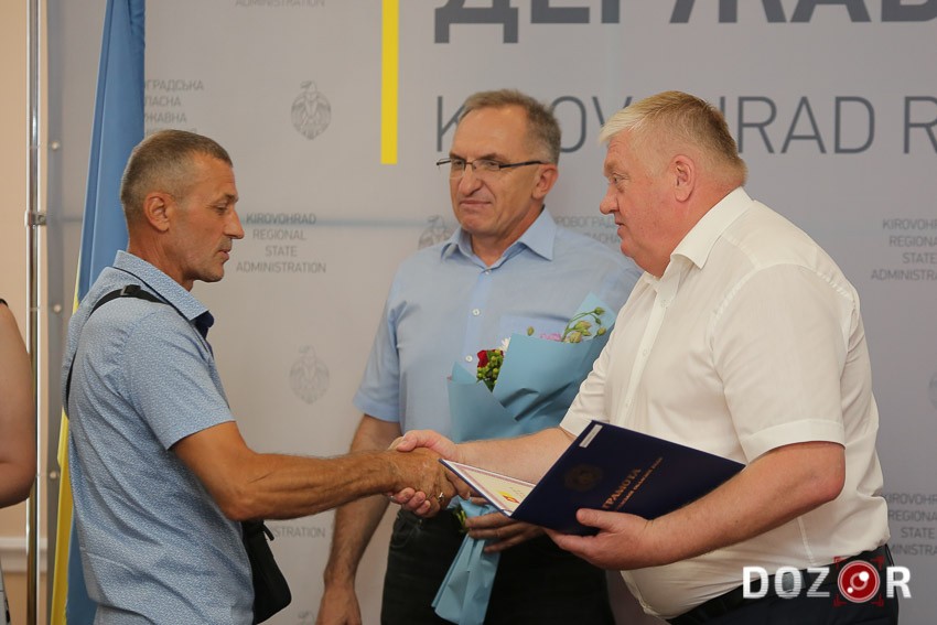 На Кіровоградщині відзначили кращих працівників будівельної галузі (ФОТО)