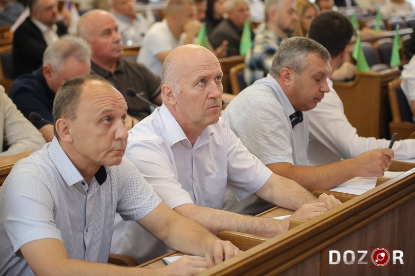 Сесія Кіровоградської обласної ради в обличчях (ФОТО)