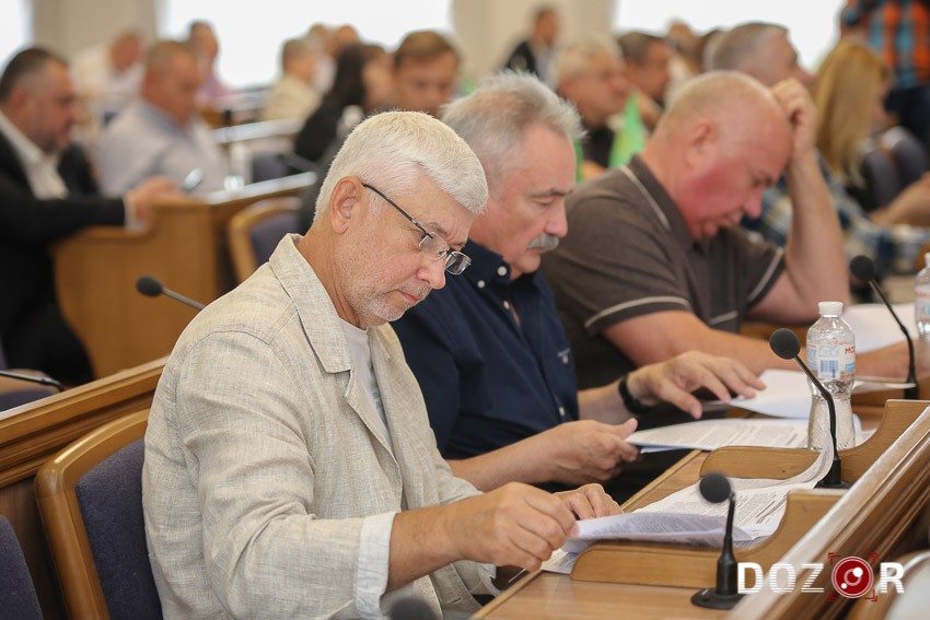 Сесія Кіровоградської обласної ради в обличчях (ФОТО)