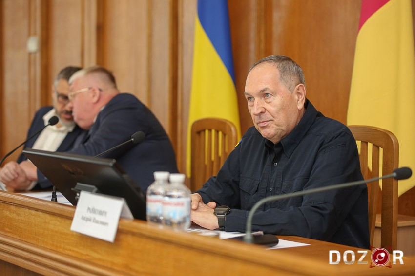 Сесія Кіровоградської обласної ради в обличчях (ФОТО)