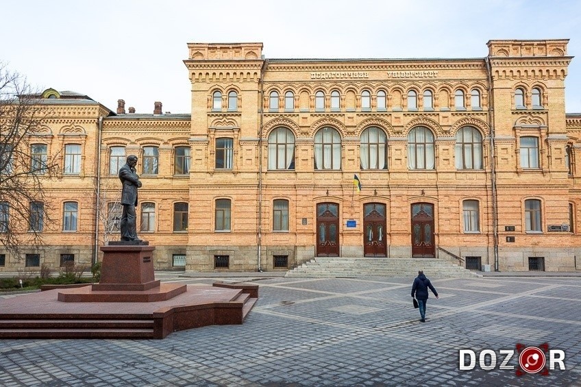 240 голосів підтримки: У Кропивницькому обрали ректора ЦДУ імені Володимира Винниченка