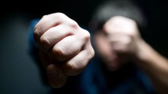 На Кіровоградщині побили випускника: кривдник заплатить 40 тисяч