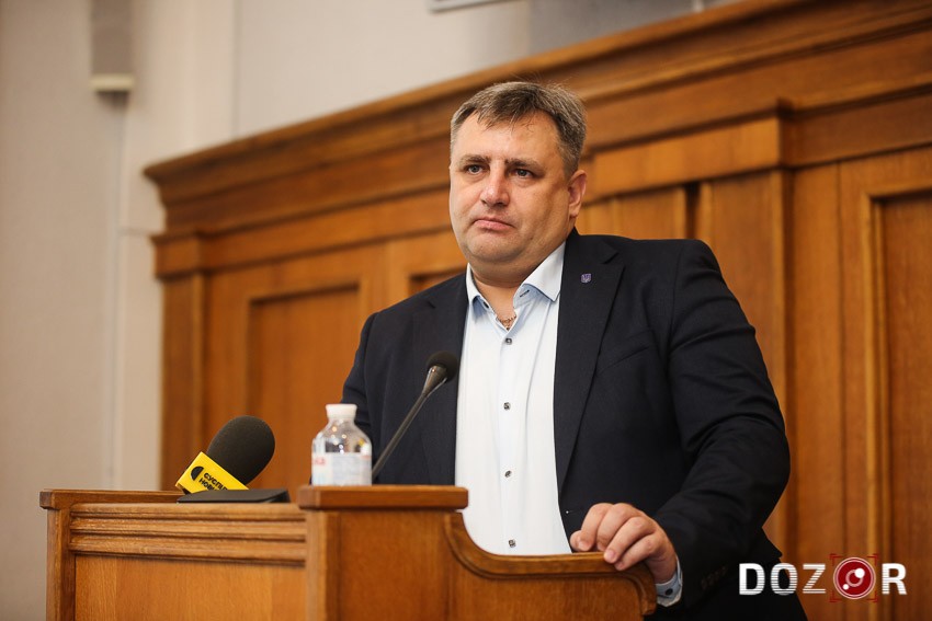 Сесія Кіровоградської обласної ради в обличчях (ФОТО)