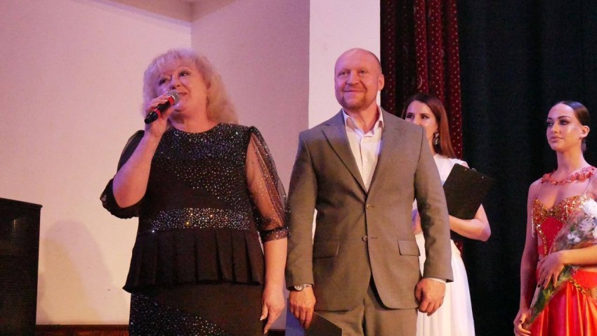 У Кропивницькому відбувся концерт «У ритмі двох» за участі «Єлисавет-ретро» та «Конвалії» (ФОТО)